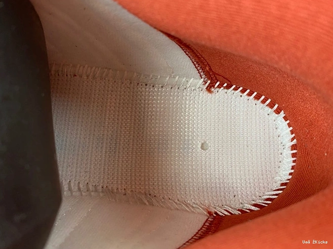 DJ5982- 13  Retro Jordan Resilient Red 2852 803 Dune 0901